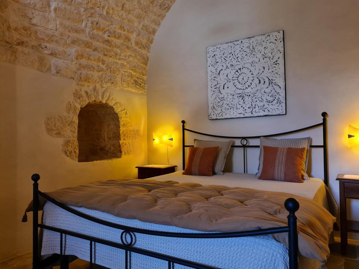 Masseria Montecchie Челье-Мессапика Экстерьер фото