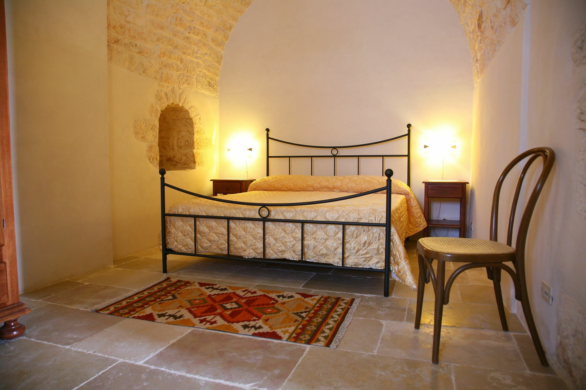 Masseria Montecchie Челье-Мессапика Экстерьер фото