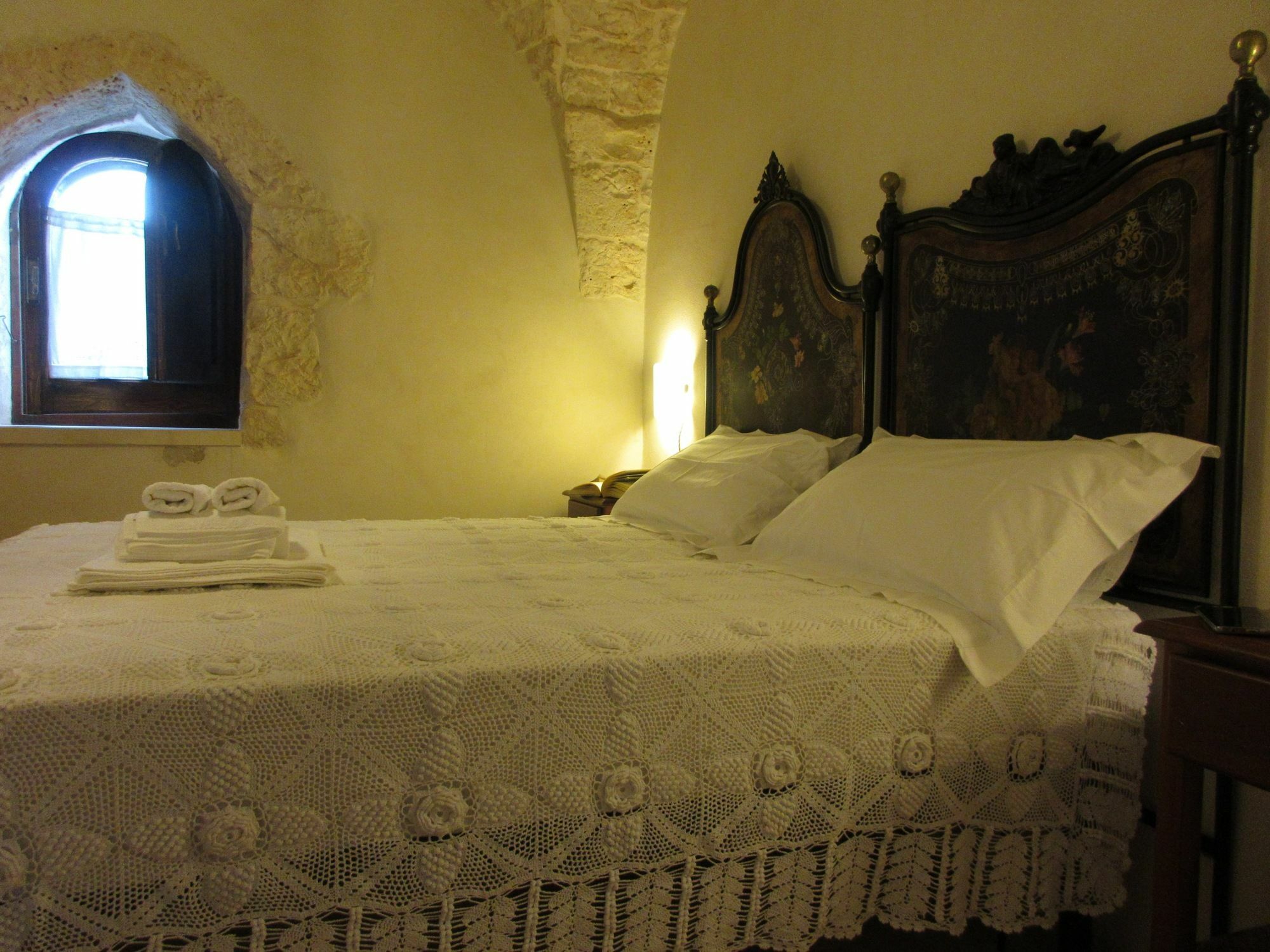 Masseria Montecchie Челье-Мессапика Экстерьер фото
